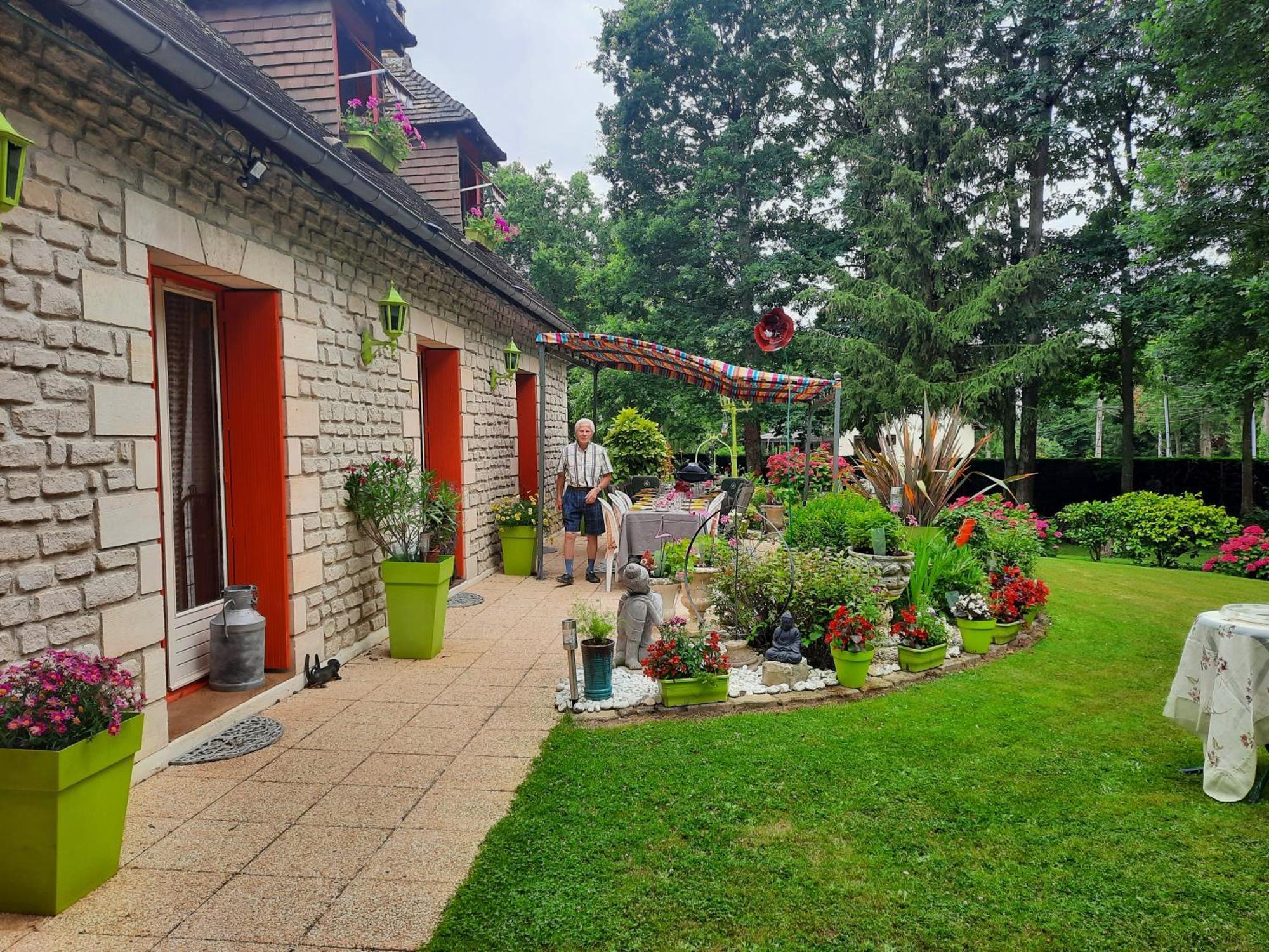 Bed and Breakfast Chambre D Hote Les Bosquets Cauge Экстерьер фото